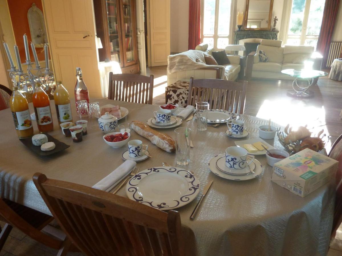 Les Palmiers Bed and Breakfast Mauves Exteriör bild